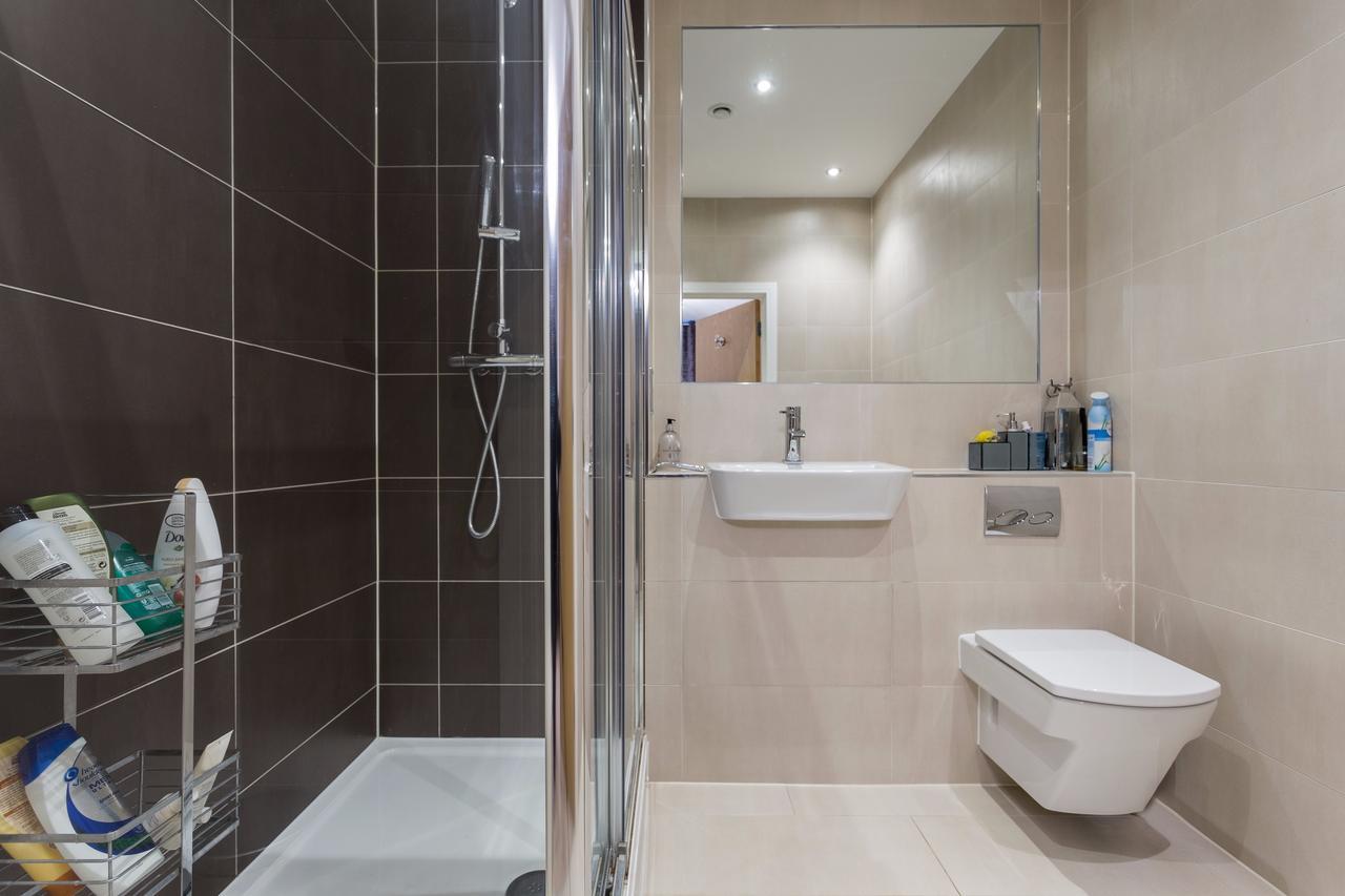 2 Bedroom Penthouse In Canada Water With Balcony Appartamento Londra